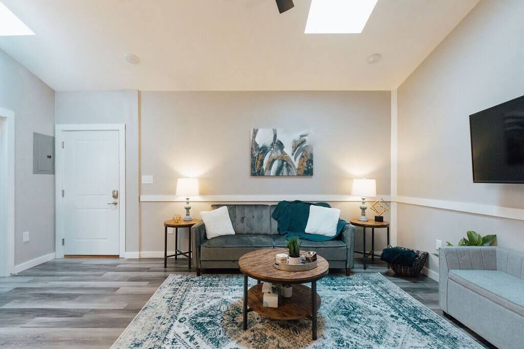 Photo of Livingroom in Johnson City