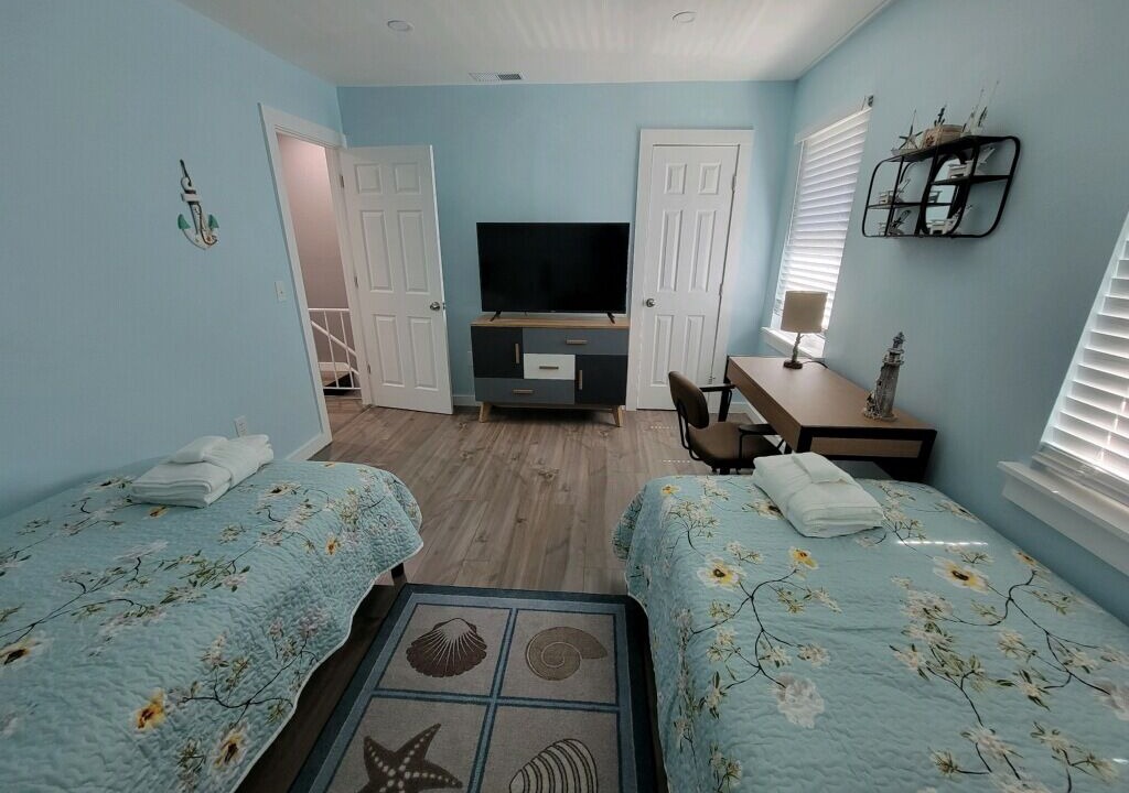 Photo of Bedroom in Palmetto Dunes
