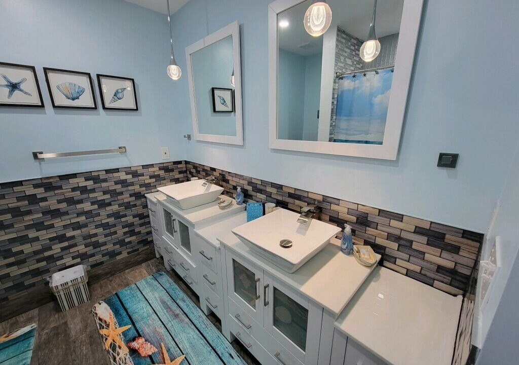 Photo of Bathroom in Palmetto Dunes