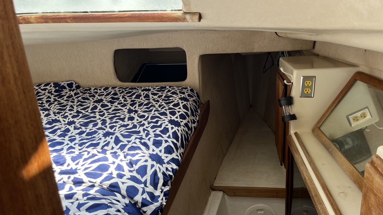 Photo of Bedroom in Big Coppitt Key