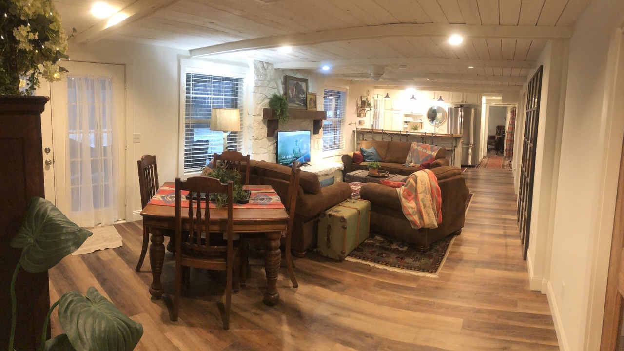 Photo of Livingroom in Turners