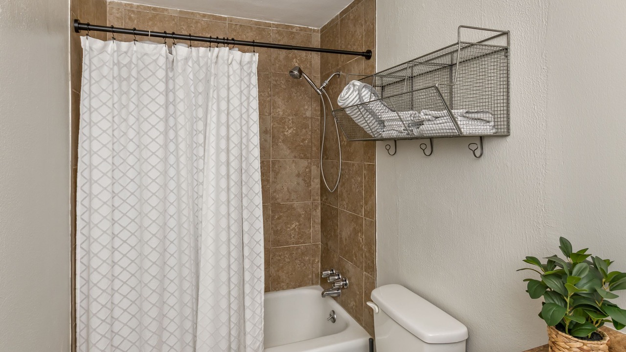Photo of Bathroom in Arden