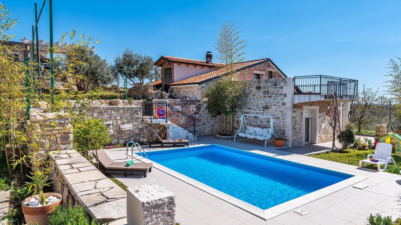 Photo of Outdoor in Razanac