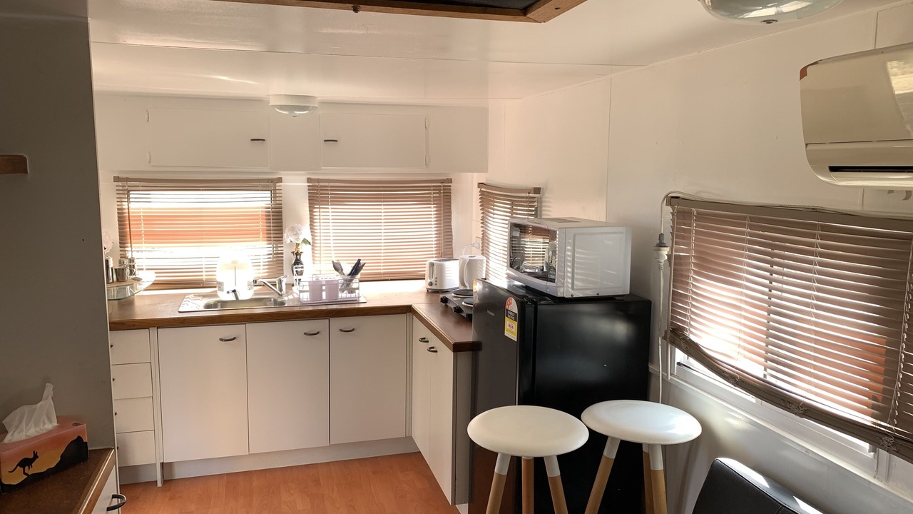 Photo of Kitchen in Violet Town