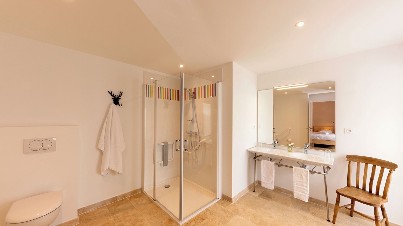 Photo of Bathroom in Chemery