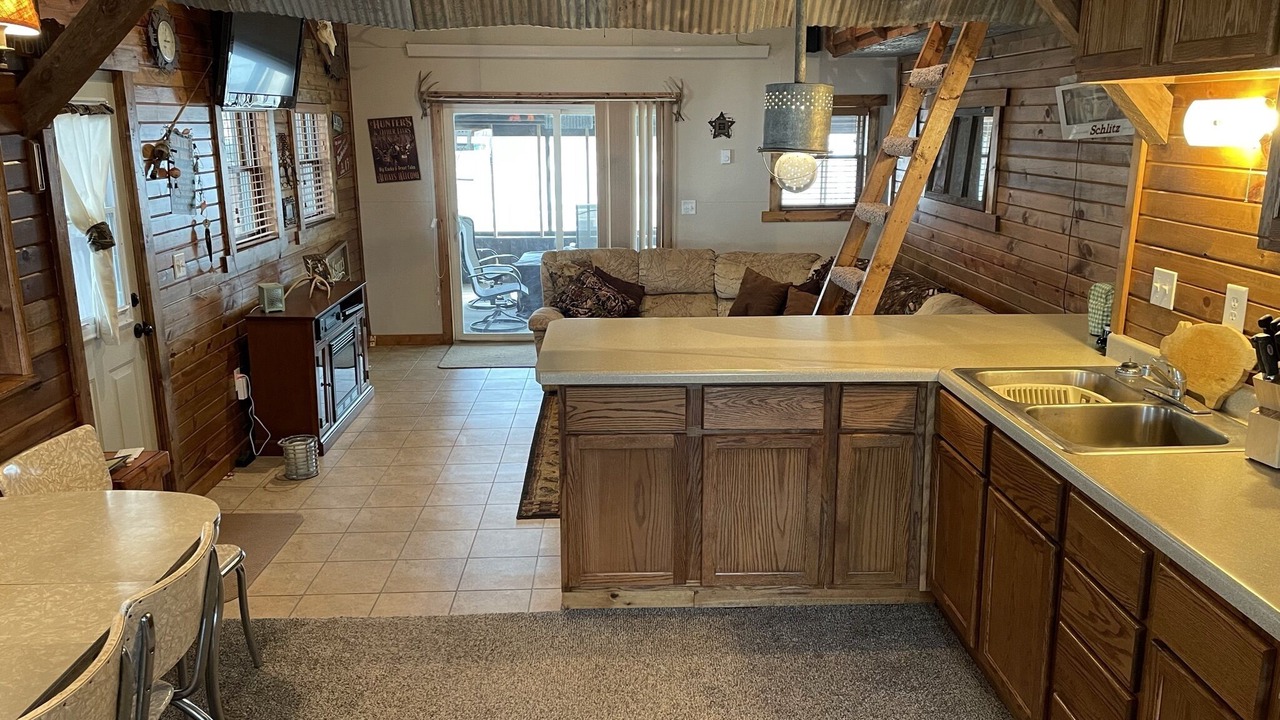 Photo of Livingroom in Wheeler County