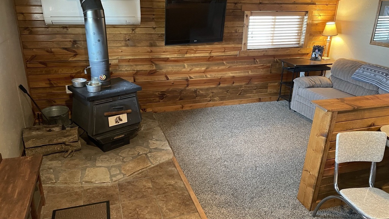 Photo of Livingroom in Wheeler County