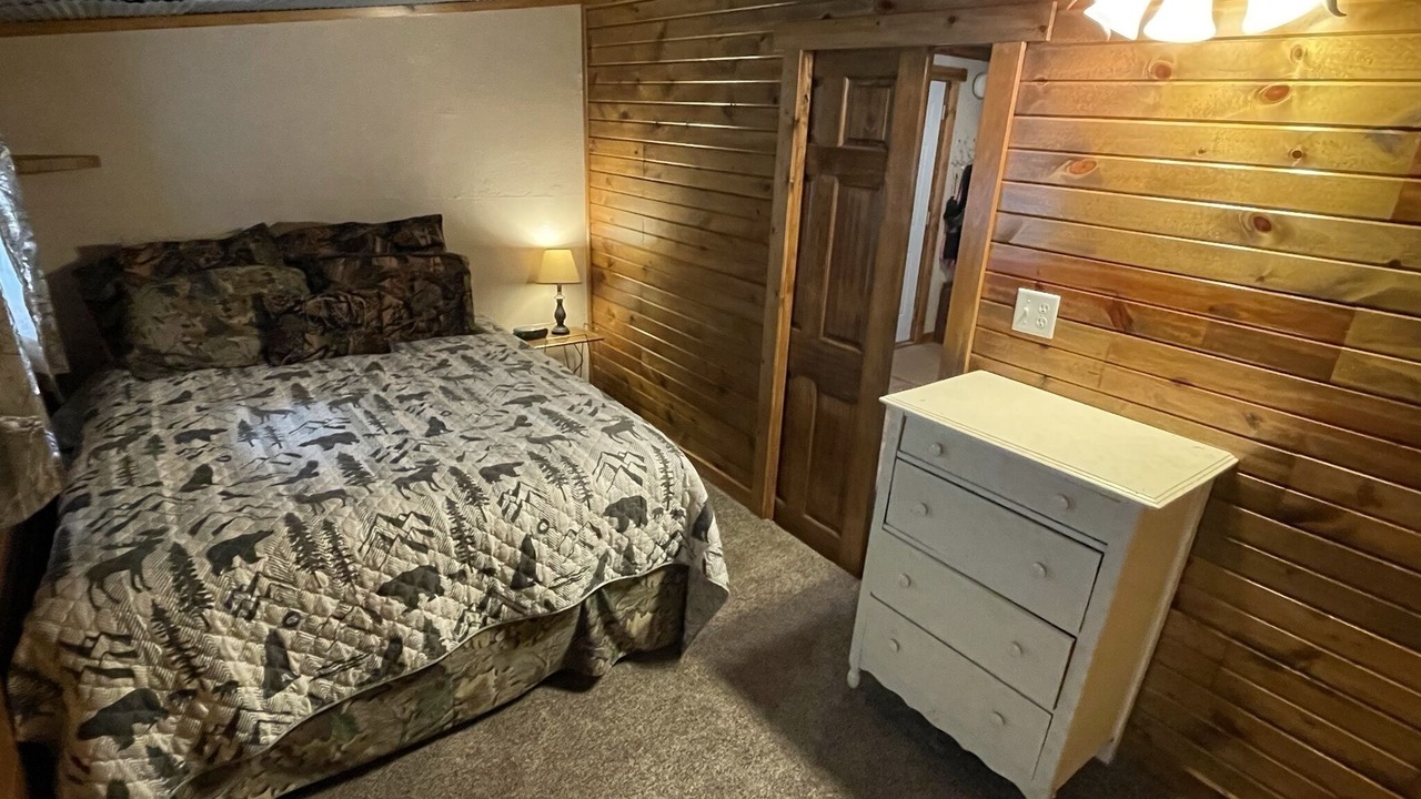 Photo of Bedroom in Wheeler County