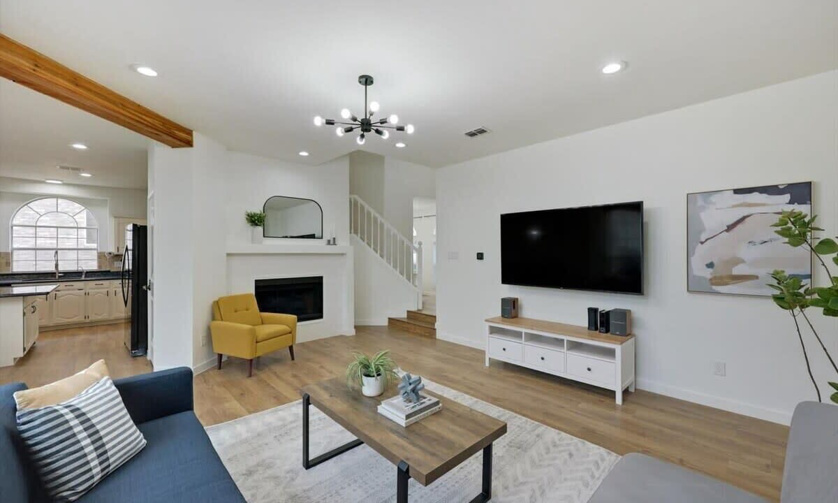 Photo of Livingroom in Plano