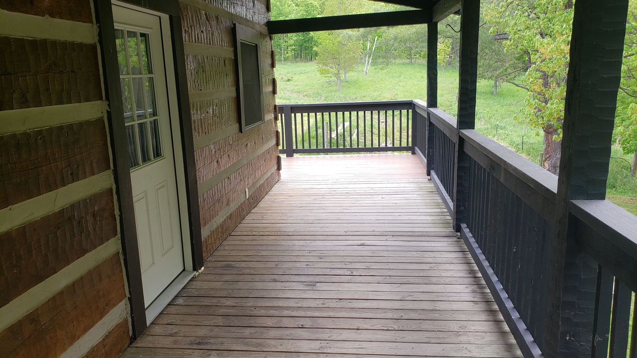 Photo of Patio Balcony in Town of Catharine