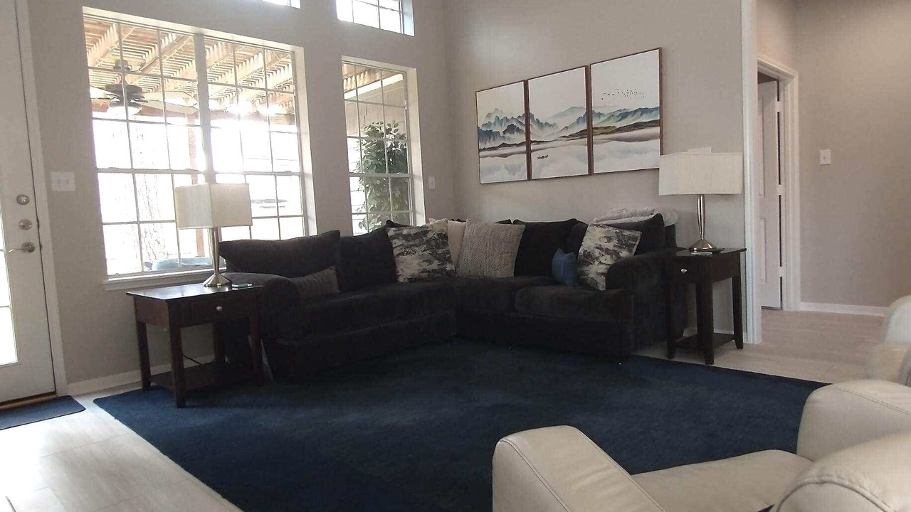 Photo of Livingroom in Indian Springs