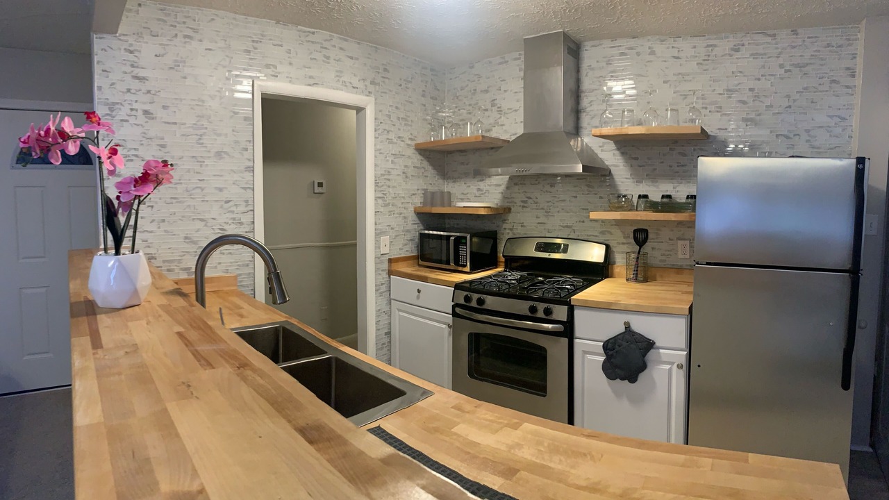 Photo of Kitchen in College Park