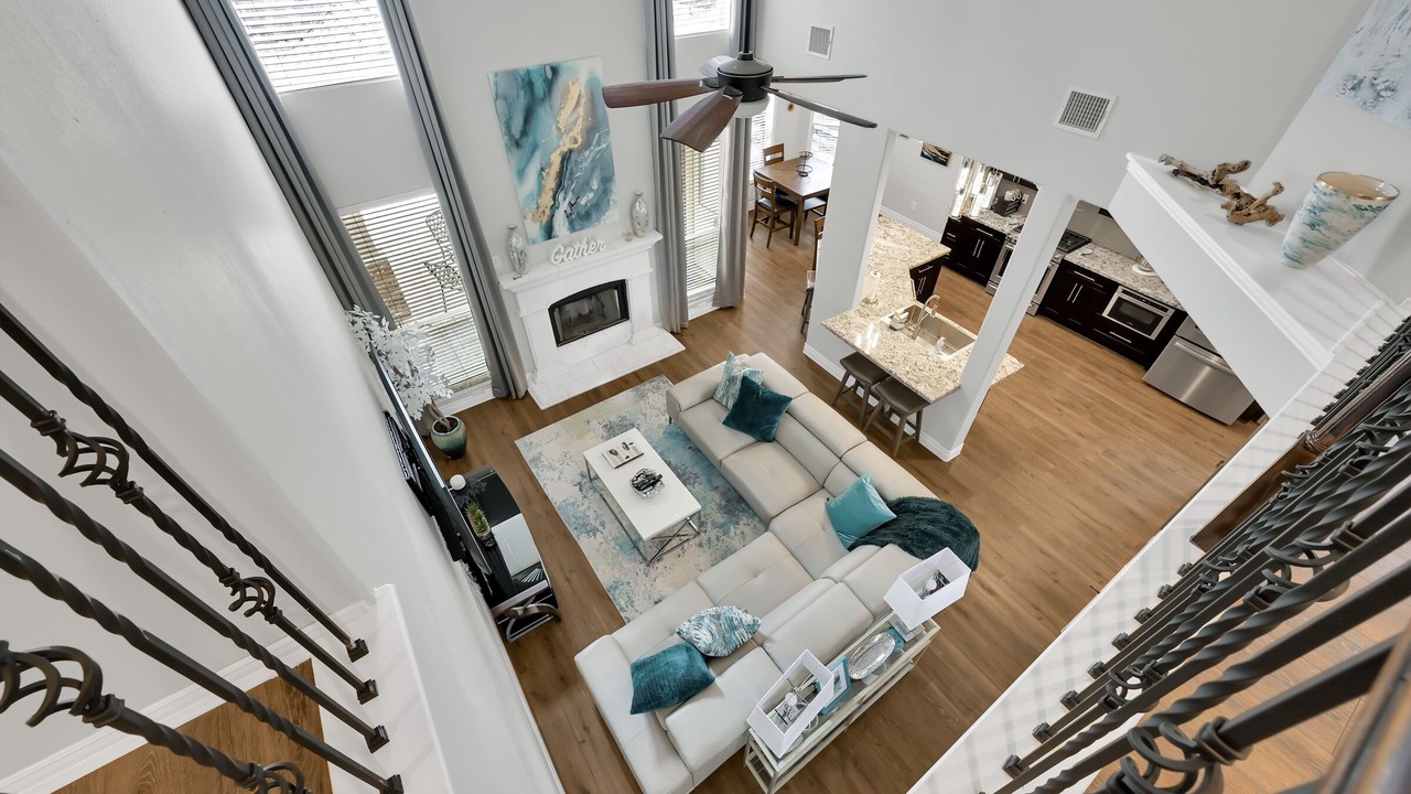 Photo of Livingroom in Cypress