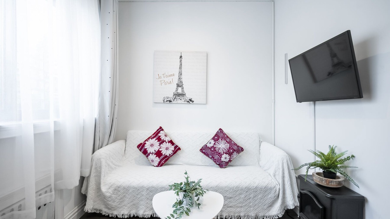 Photo of Livingroom in East Flushing