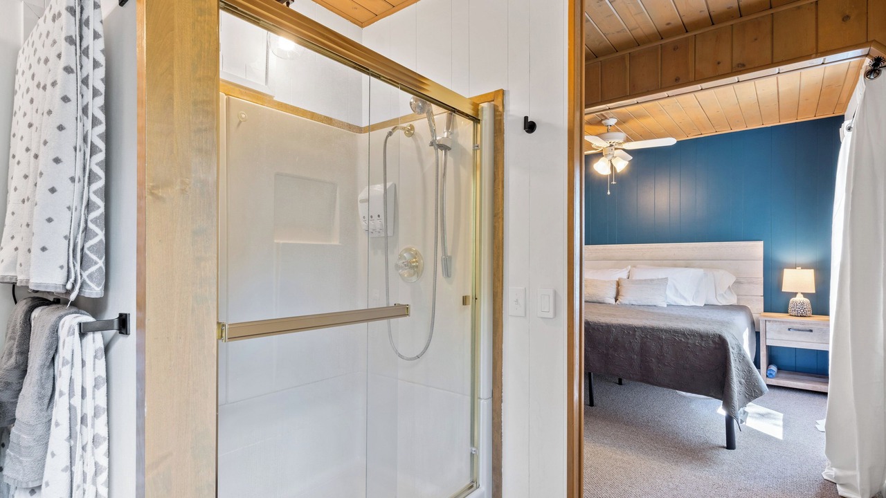 Photo of Bathroom in Irons