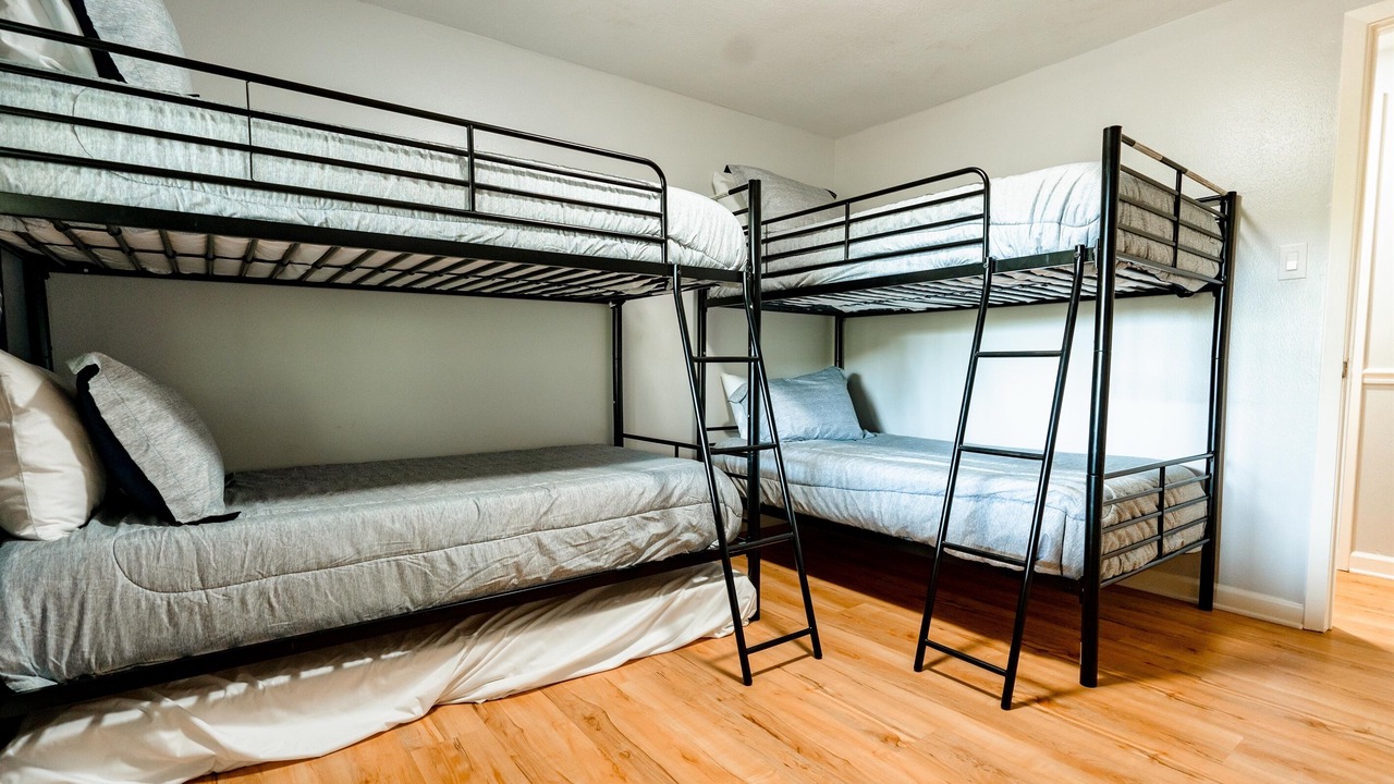 Photo of Bedroom in Fairfield Bay