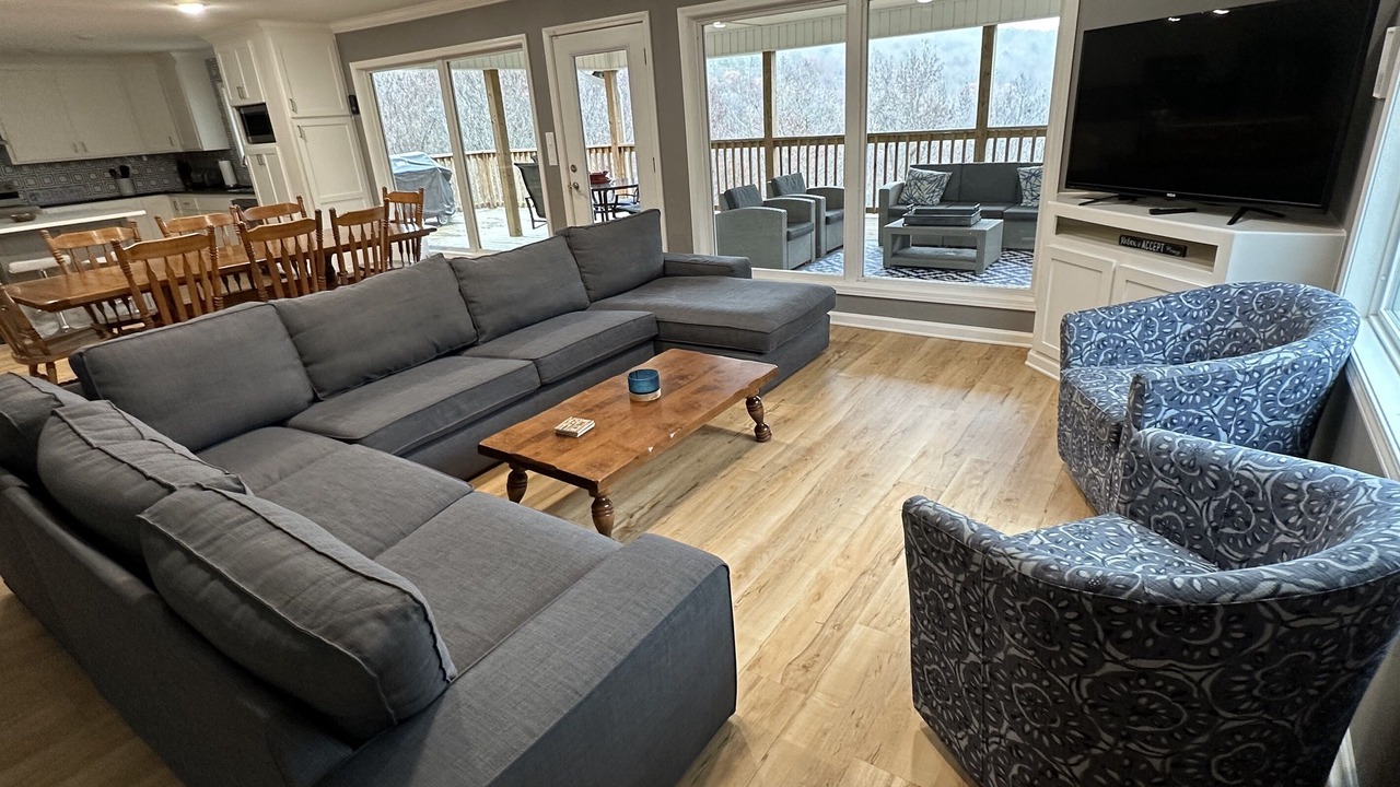 Photo of Livingroom in Fairfield Bay