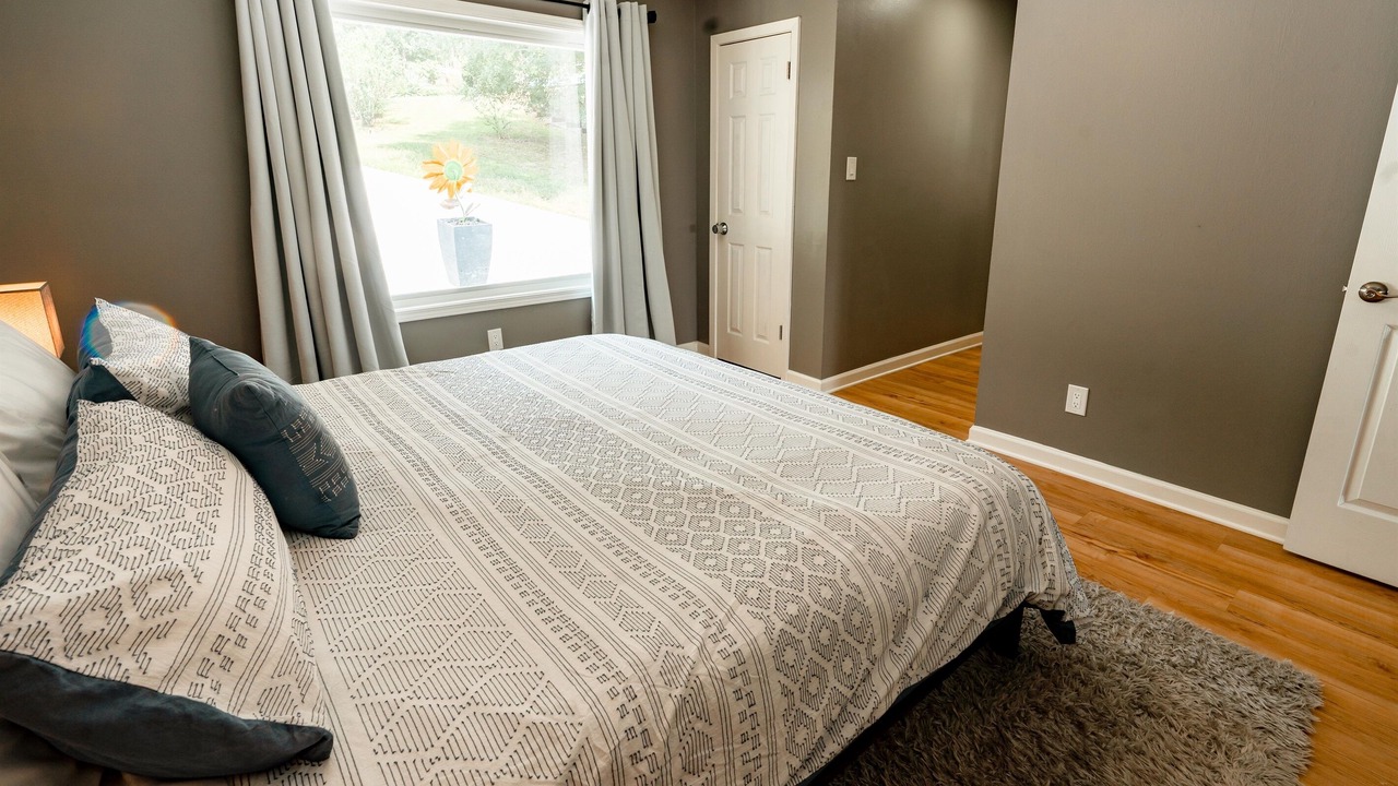 Photo of Bedroom in Fairfield Bay