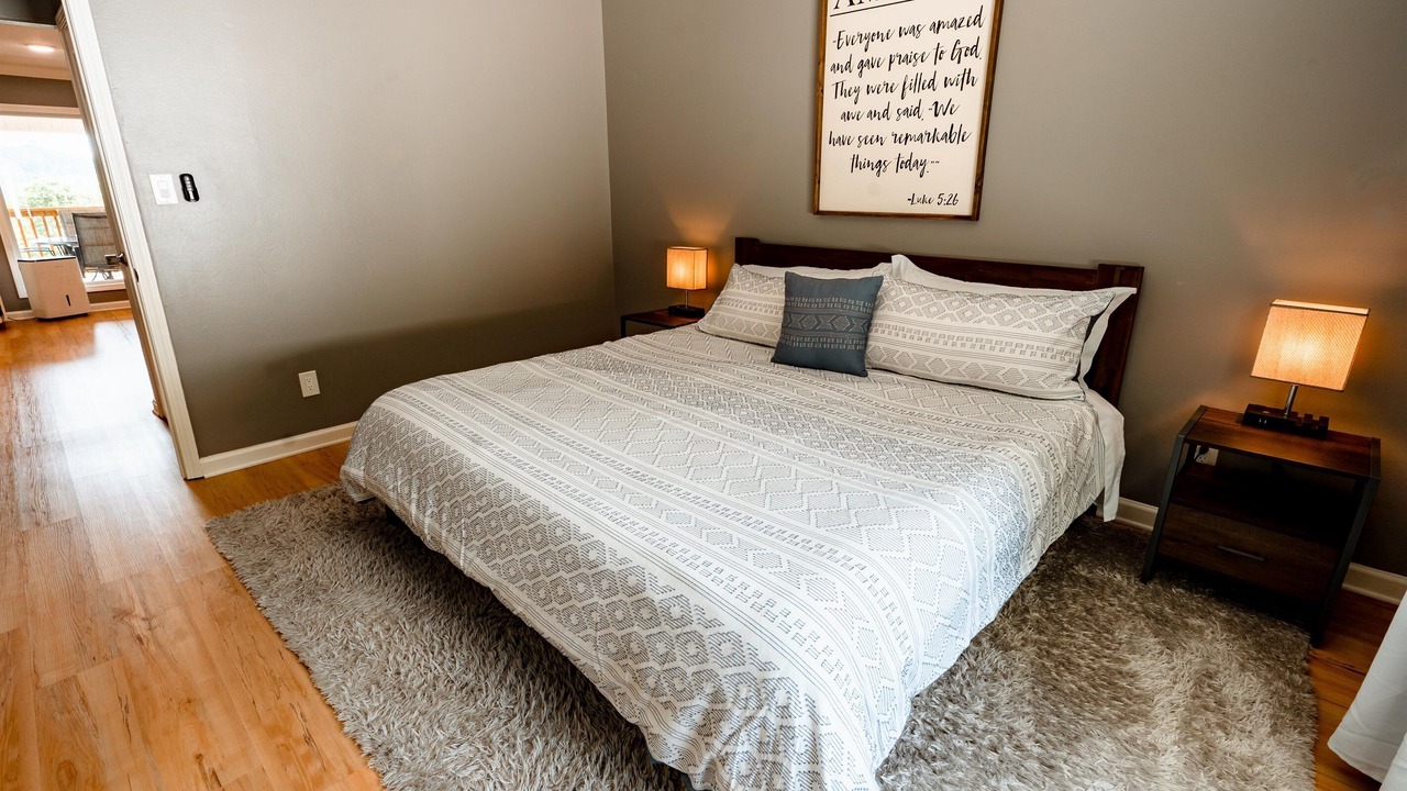 Photo of Bedroom in Fairfield Bay