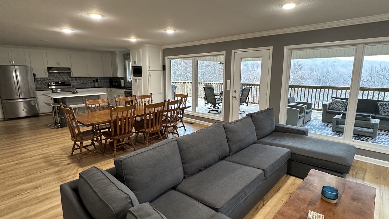Photo of Livingroom in Fairfield Bay