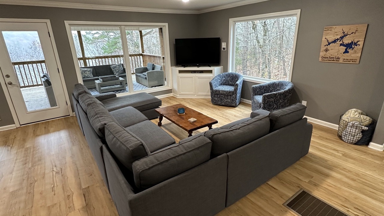Photo of Livingroom in Fairfield Bay