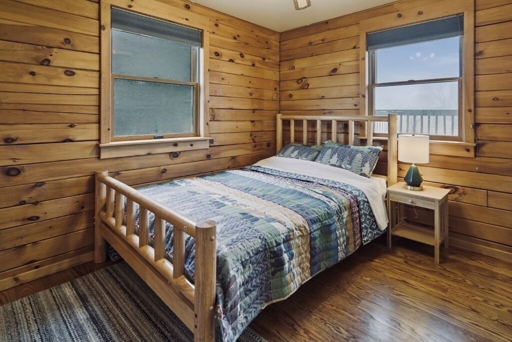 Photo of Bedroom in Ithaca