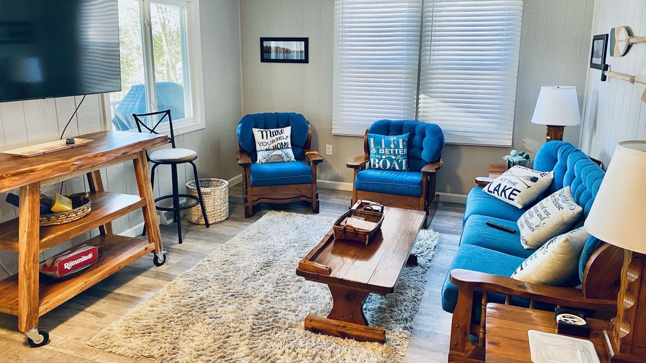 Photo of Livingroom in Hinsdale