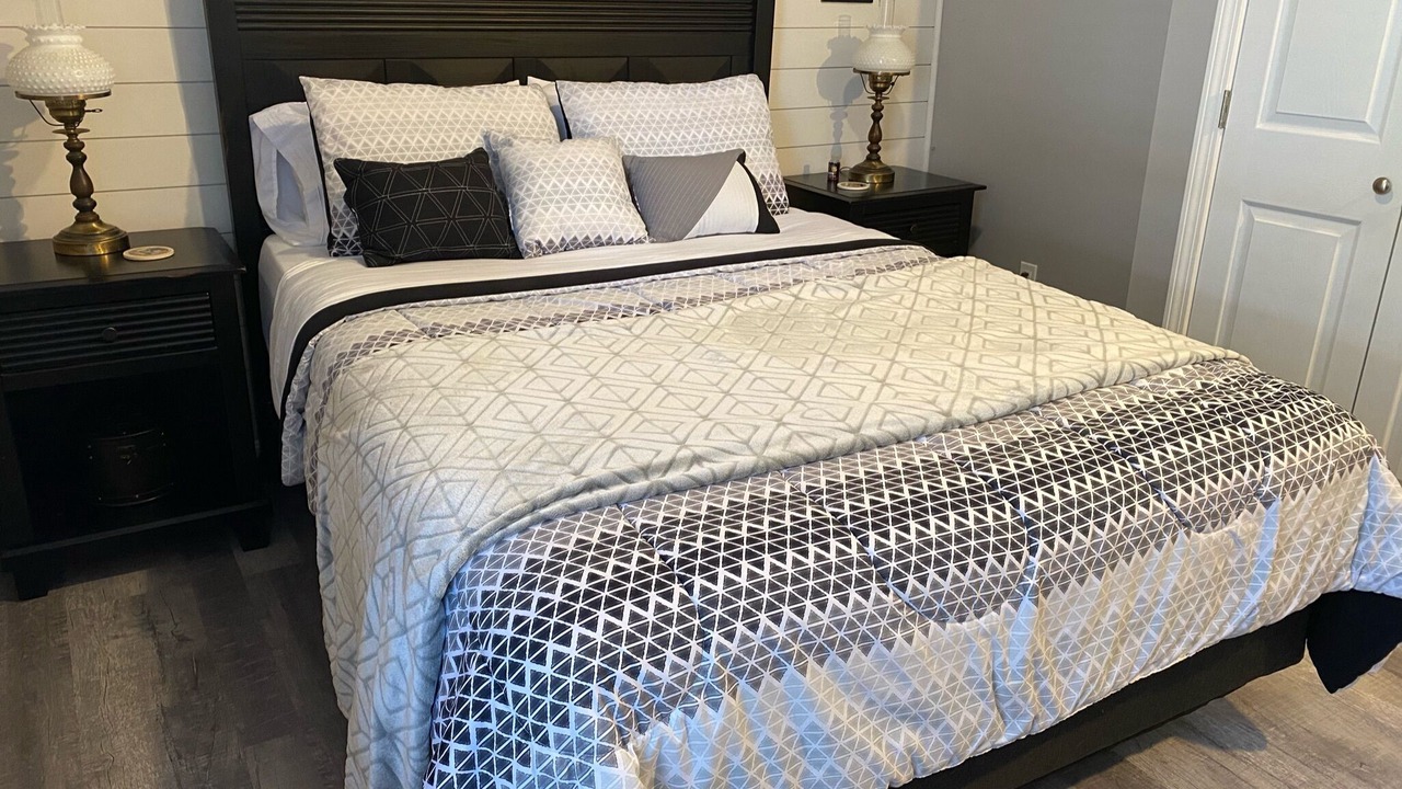 Photo of Others in Hinsdale