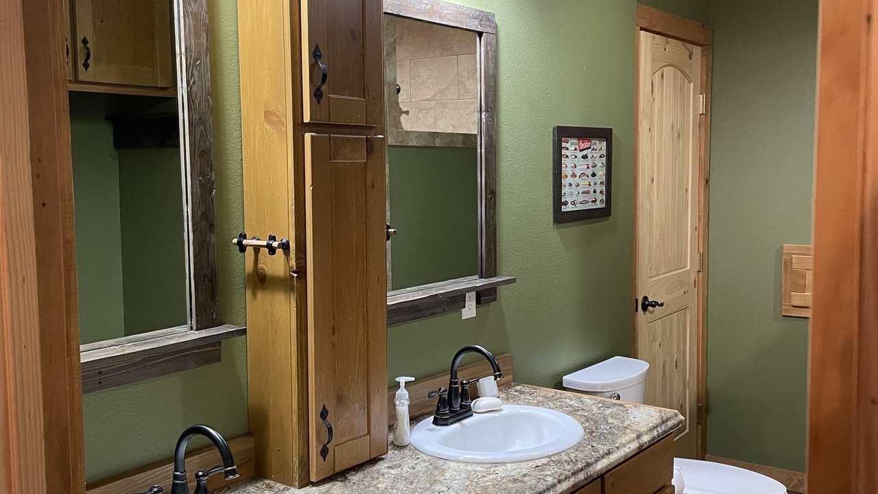 Photo of Bathroom in Vivian