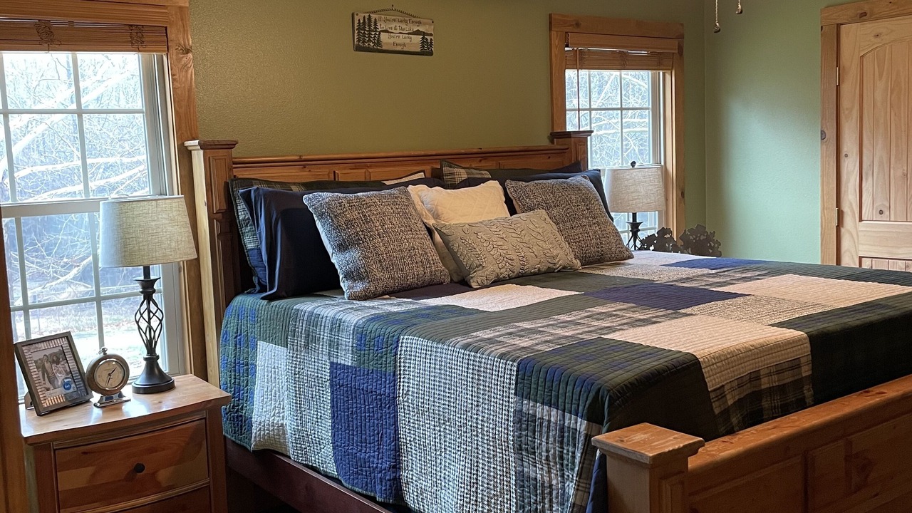 Photo of Bedroom in Vivian