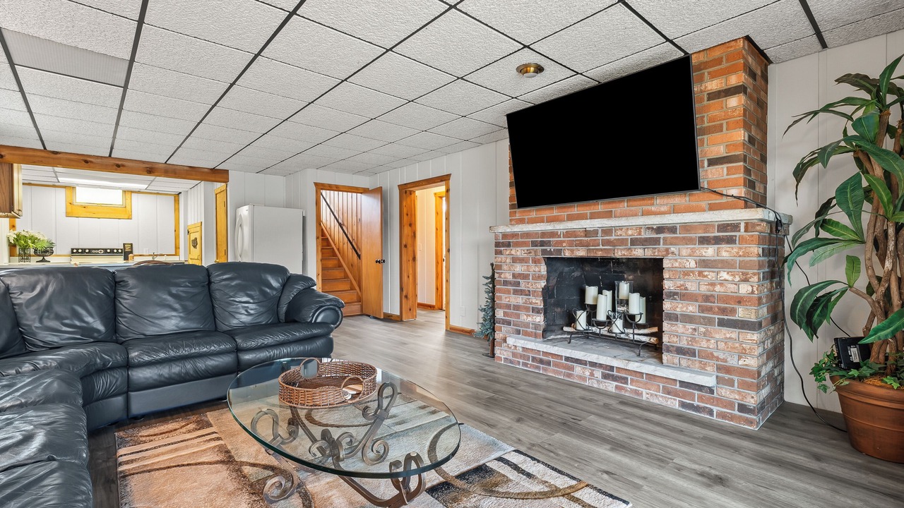Photo of Livingroom in Kendall