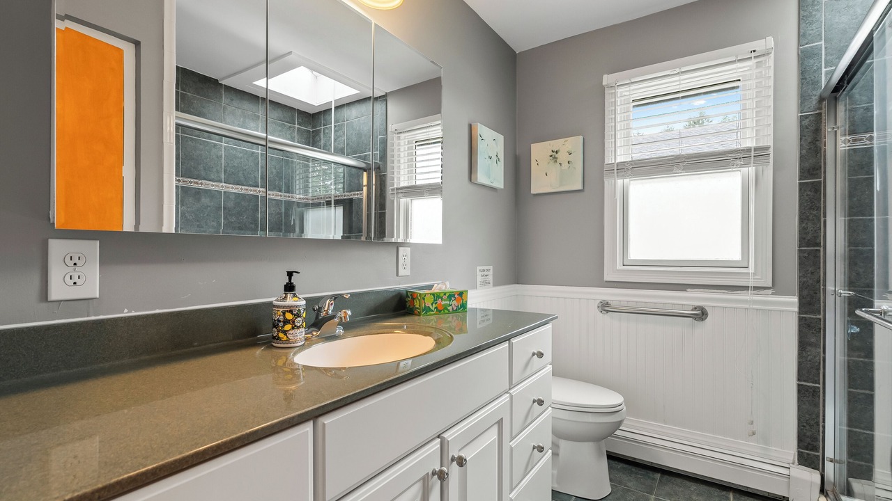 Photo of Bathroom in Kendall