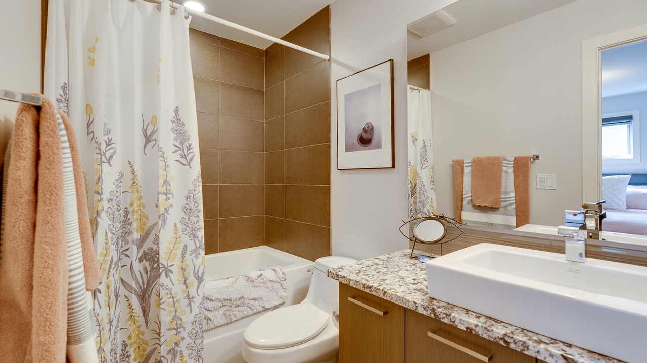 Photo of Bathroom in Marda Loop