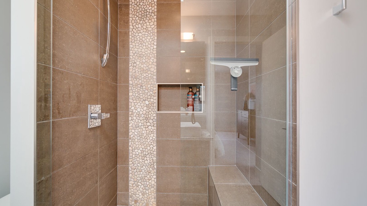 Photo of Bathroom in Marda Loop