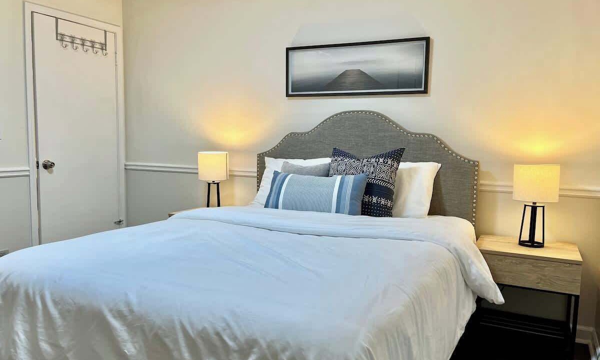 Photo of Bedroom in Lawrenceville