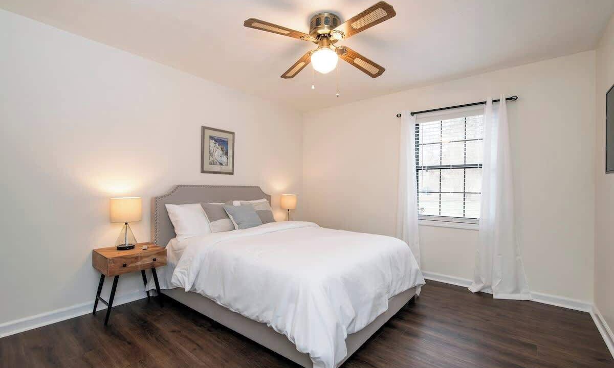 Photo of Bedroom in Lawrenceville