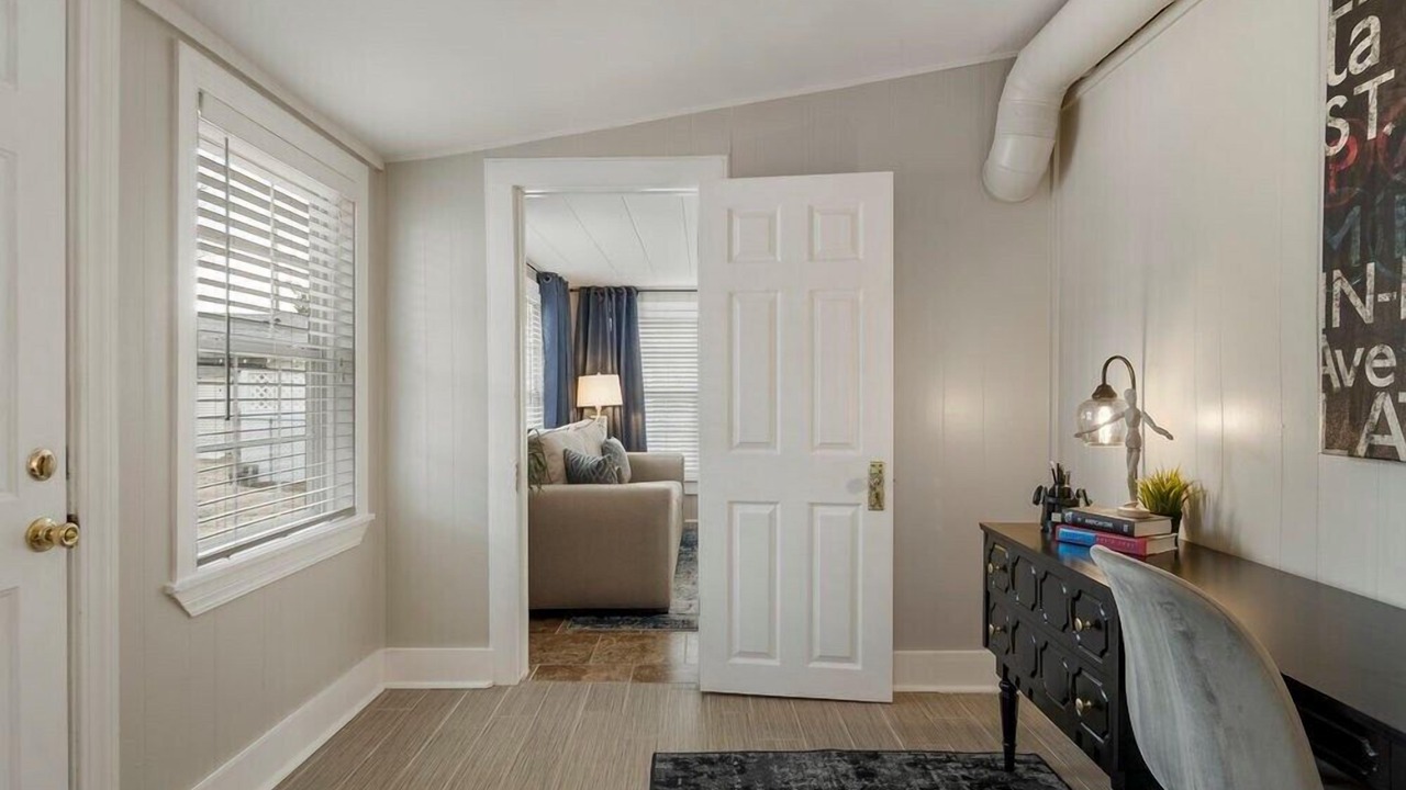 Photo of Bedroom in Cherry Street