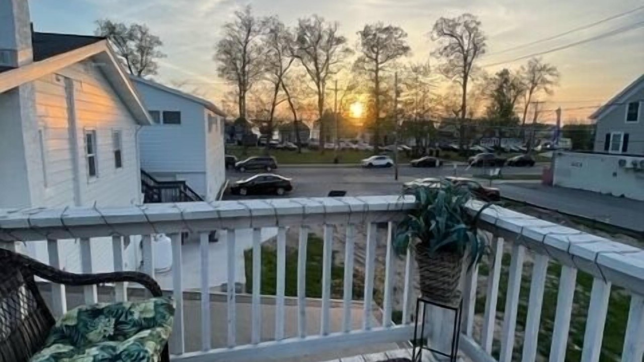 Photo of Patio Balcony in Sylvan Beach