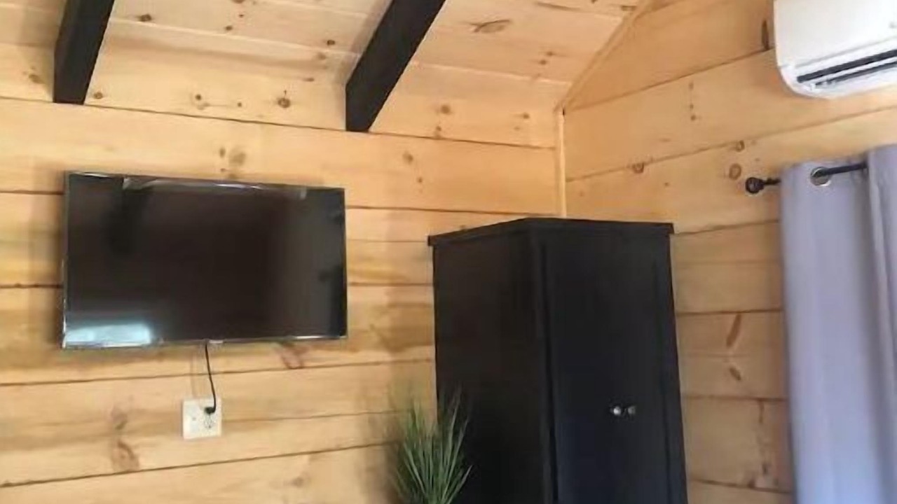 Photo of Bedroom in Central