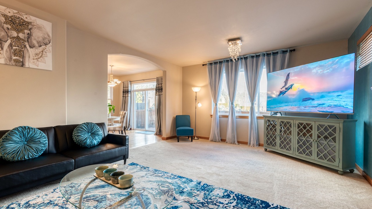 Photo of Livingroom in North Creek