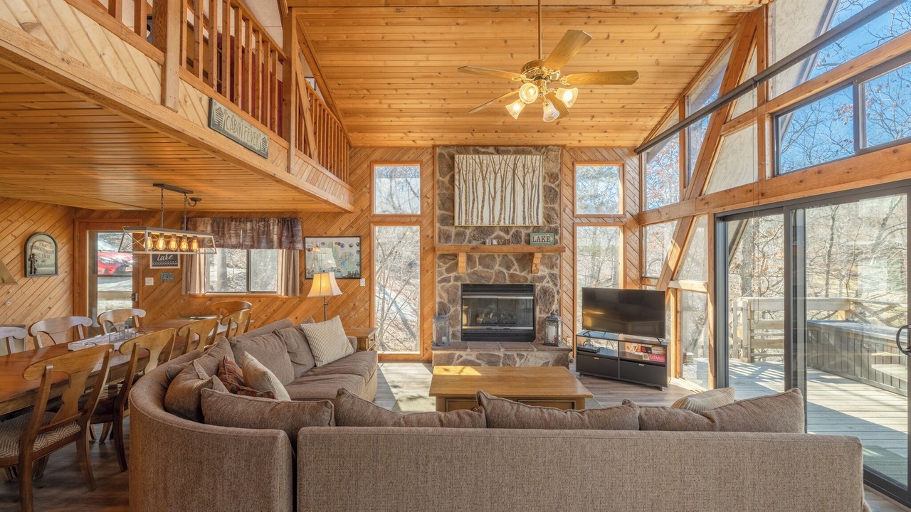 Photo of Livingroom in Innsbrook