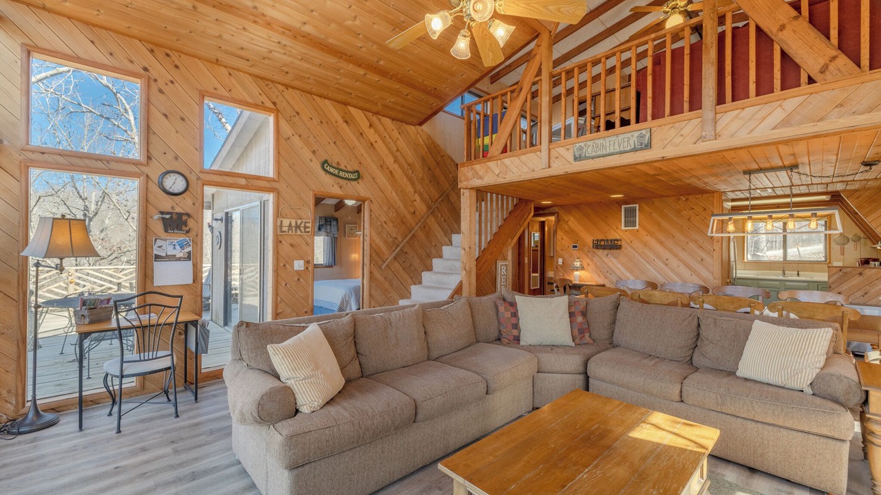 Photo of Livingroom in Innsbrook