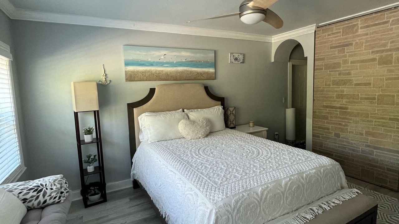 Photo of Bedroom in Ozona