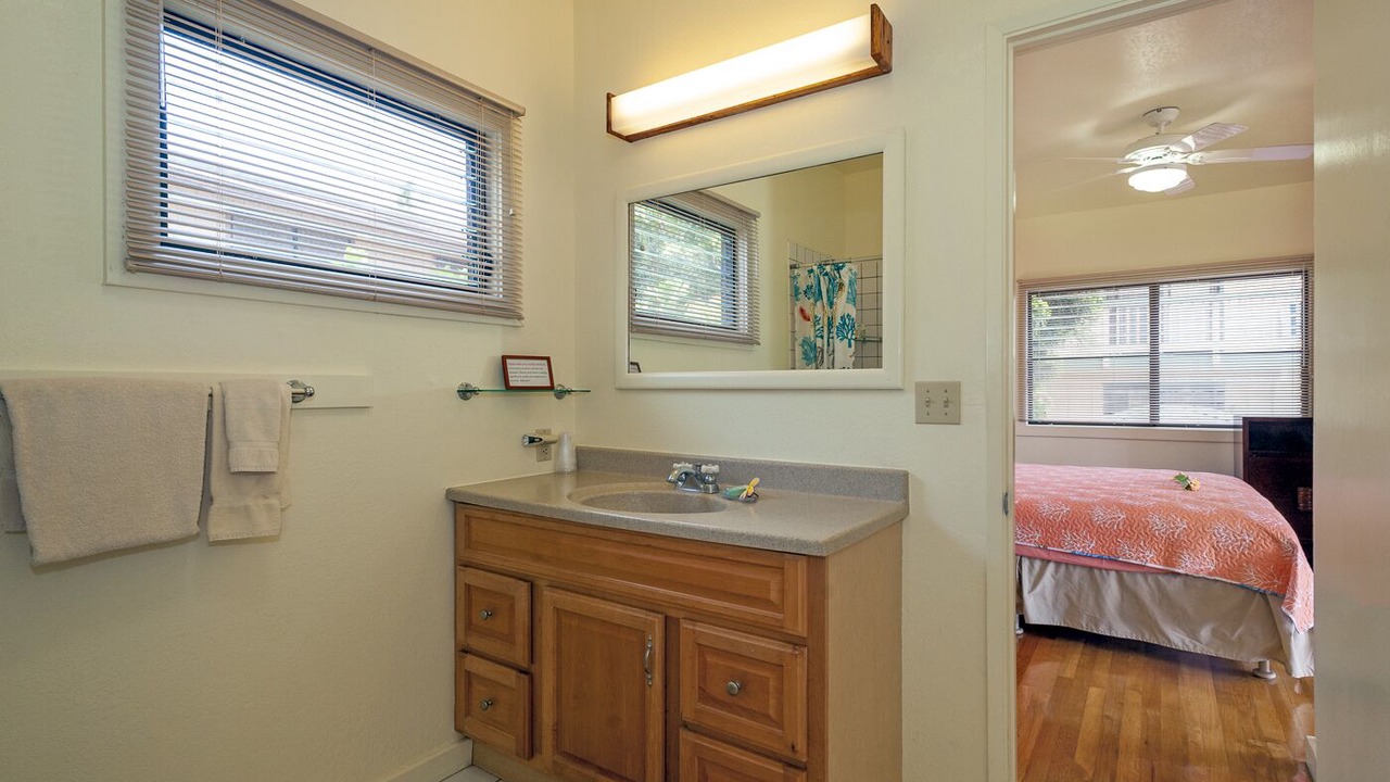 Photo of Bathroom in Poipu