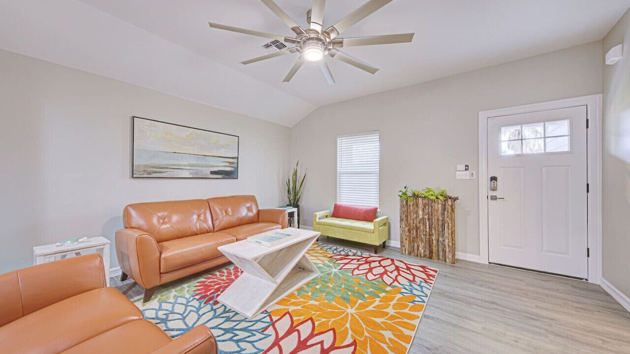 Photo of Livingroom in Flour Bluff