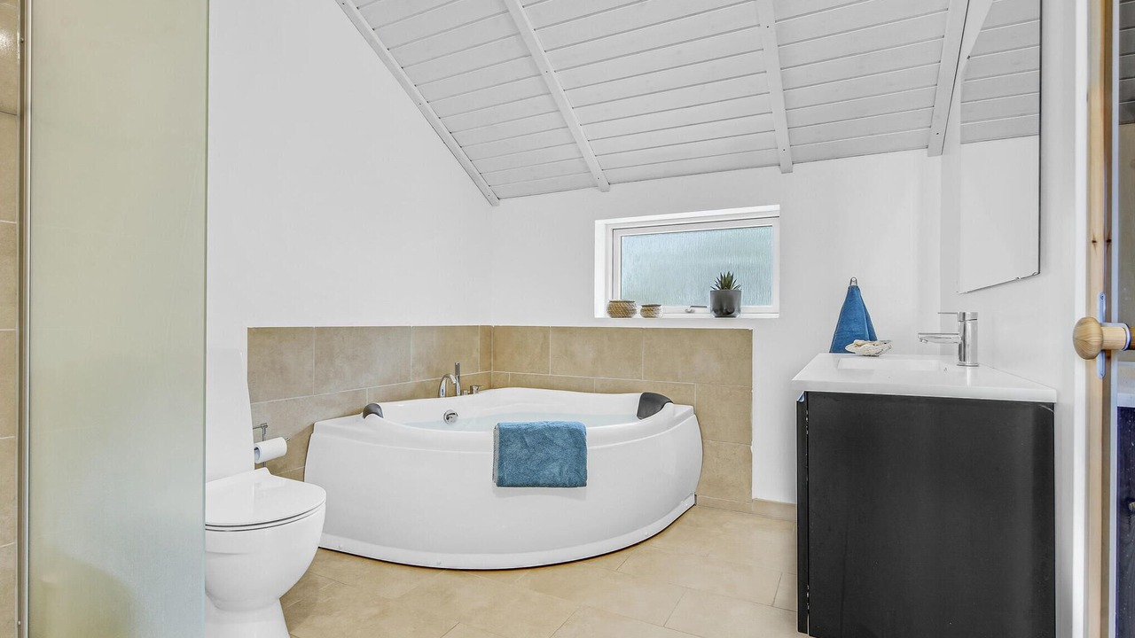 Photo of Bathroom in Hornbaek