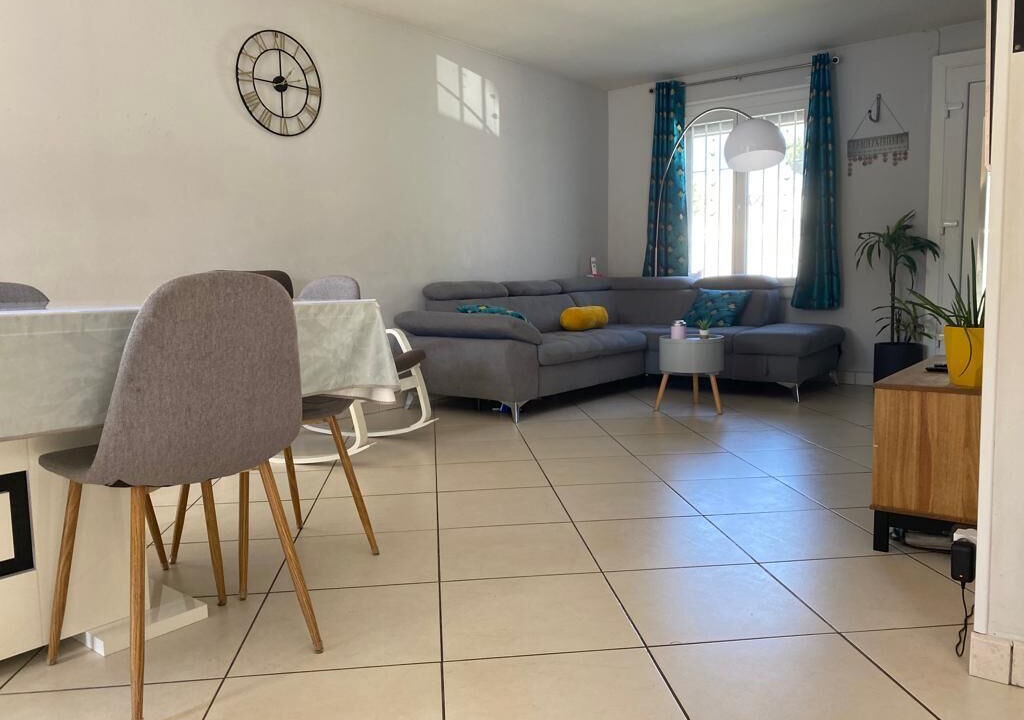 Photo of Livingroom in Moyen-Vernet