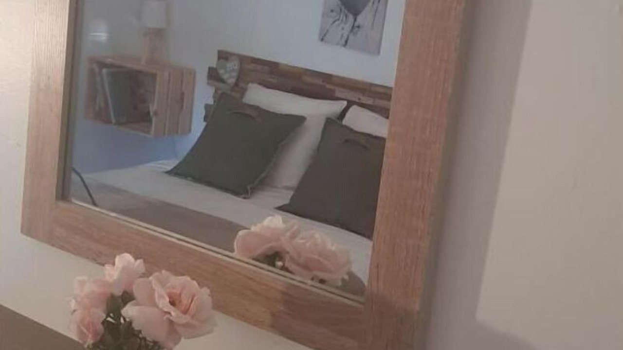 Photo of Bedroom in Neuilly-la-Foret