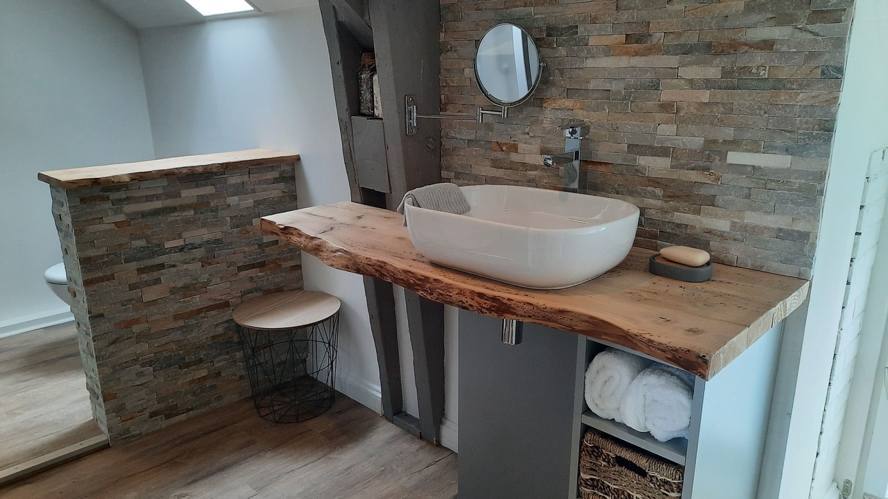 Photo of Bathroom in Neuilly-la-Foret