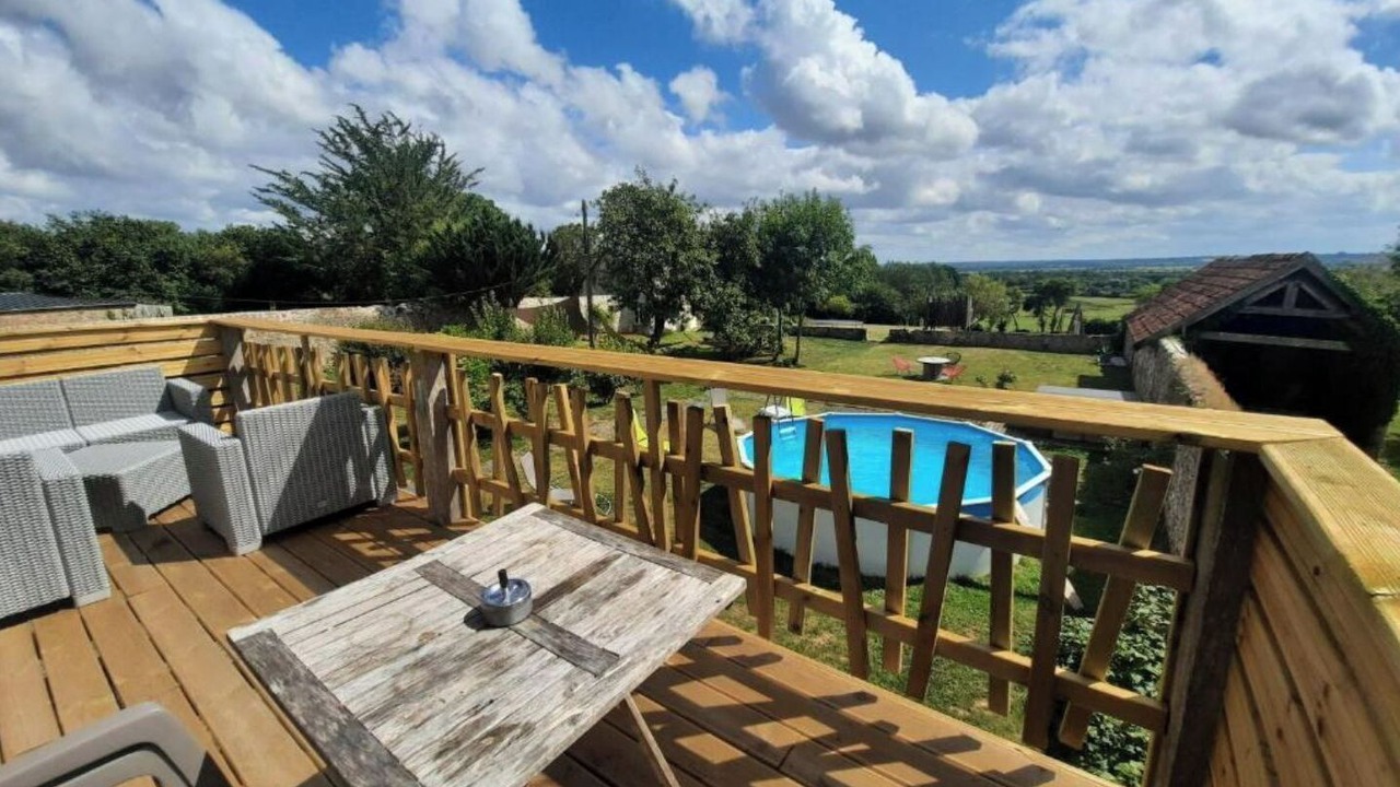 Photo of Outdoor in Neuilly-la-Foret